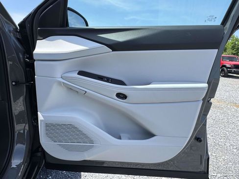 New 2026 Jeep Cherokee Limited AWD/4WD image 13