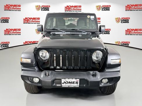 Used 2022 Jeep Wrangler Unlimited Sport AWD/4WD image 11