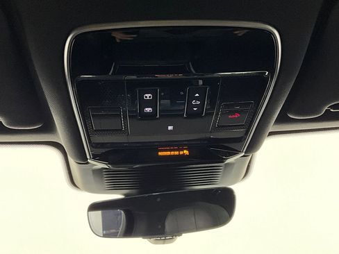 Certified 2024 Land Rover Range Rover Sport Dynamic SE image 13