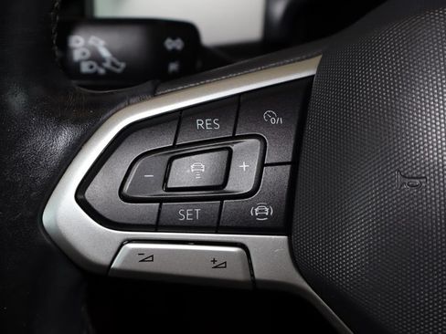 Used 2021 Volkswagen Atlas SEL FWD image 20