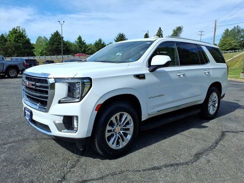 Used 2024 GMC Yukon SLT AWD/4WD image 8