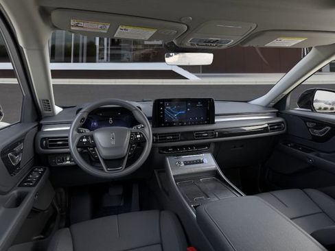 New 2026 Lincoln Aviator AWD image 9