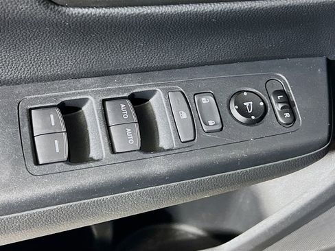 Used 2023 Honda CR-V Sport image 17