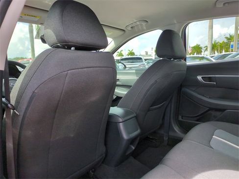 Used 2021 Hyundai Sonata SEL w/ Cargo Package image 11