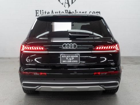 Used 2023 Audi Q7 3.0T Premium w/ Convenience Package AWD/4WD image 4