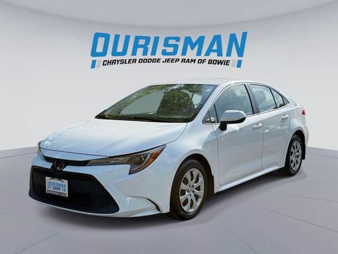 Used 2022 Toyota Corolla LE FWD image 5