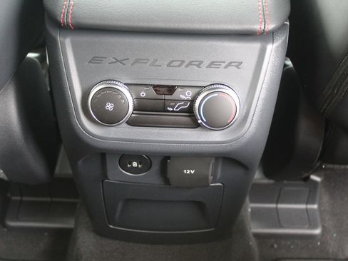 New 2026 Ford Explorer ST-Line AWD/4WD image 16