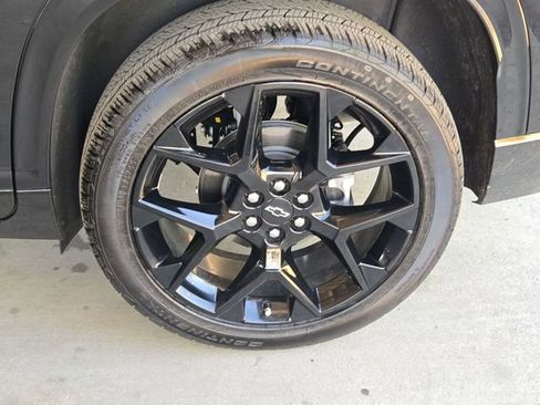 Used 2024 Chevrolet Traverse RS w/ LPO, Floor Liner Package image 32