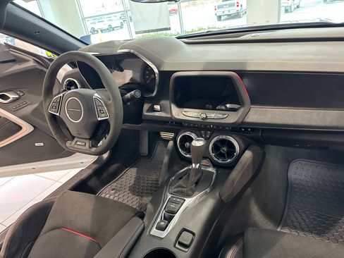 Used 2023 Chevrolet Camaro ZL1 image 19