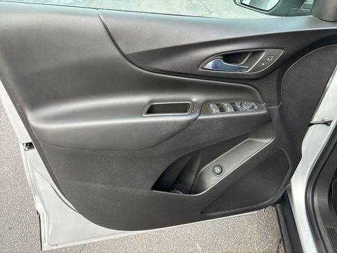 Used 2022 Chevrolet Equinox LT image 20