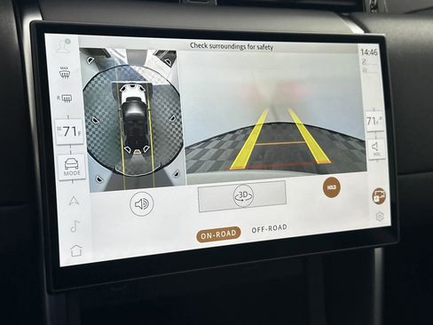 Certified 2025 Land Rover Discovery Sport S image 23