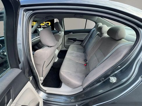 Used 2012 Honda Accord LX image 10