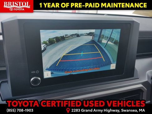 Used 2025 Toyota 4Runner SR5 AWD/4WD image 21
