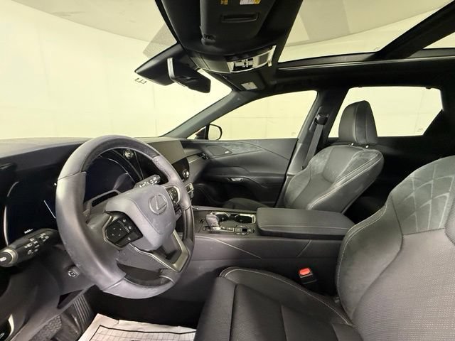 Certified 2026 Lexus RX 350 w/ Convenience Package AWD/4WD image 17