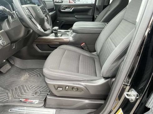 Used 2024 Chevrolet Silverado 1500 RST w/ Convenience Package II AWD/4WD image 14