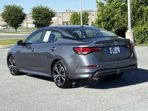Used 2023 Nissan Sentra SR w/ SR Premium Package FWD image 27