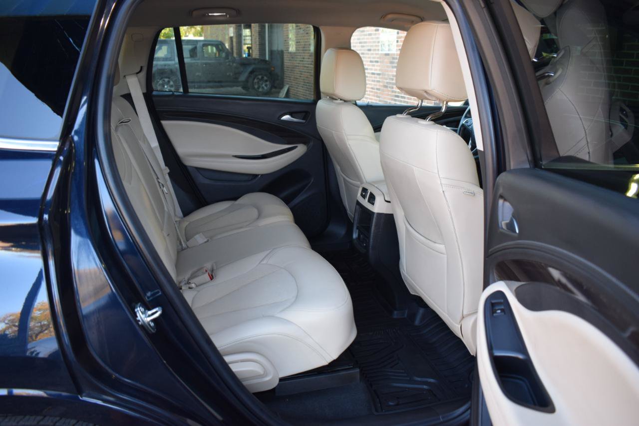 Used 2020 Buick Envision Preferred FWD image 32