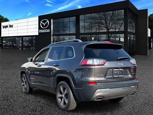 Used 2019 Jeep Cherokee Limited AWD/4WD image 4