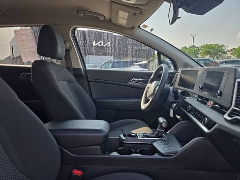 Certified 2023 Kia Sportage LX AWD/4WD image 34