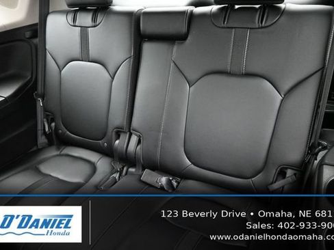 Used 2024 Honda Pilot Touring image 38