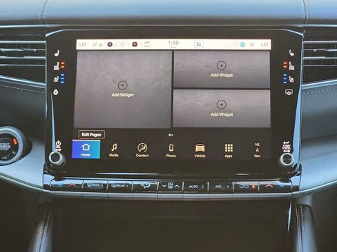 New 2026 Jeep Grand Wagoneer L Limited AWD/4WD image 25