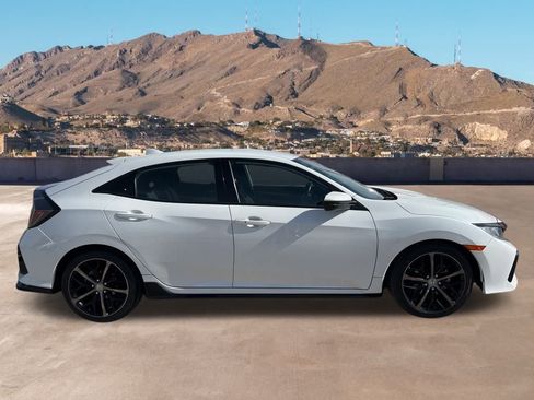 Used 2021 Honda Civic Sport image 12