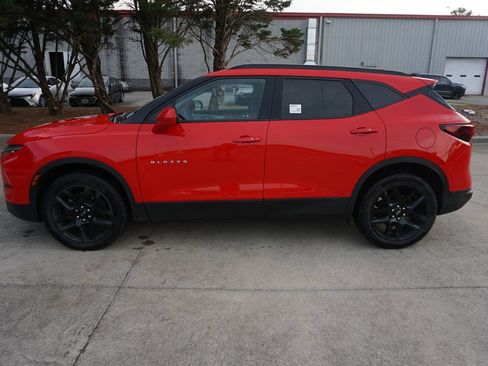 Used 2023 Chevrolet Blazer LT w/ Convenience Package FWD image 17
