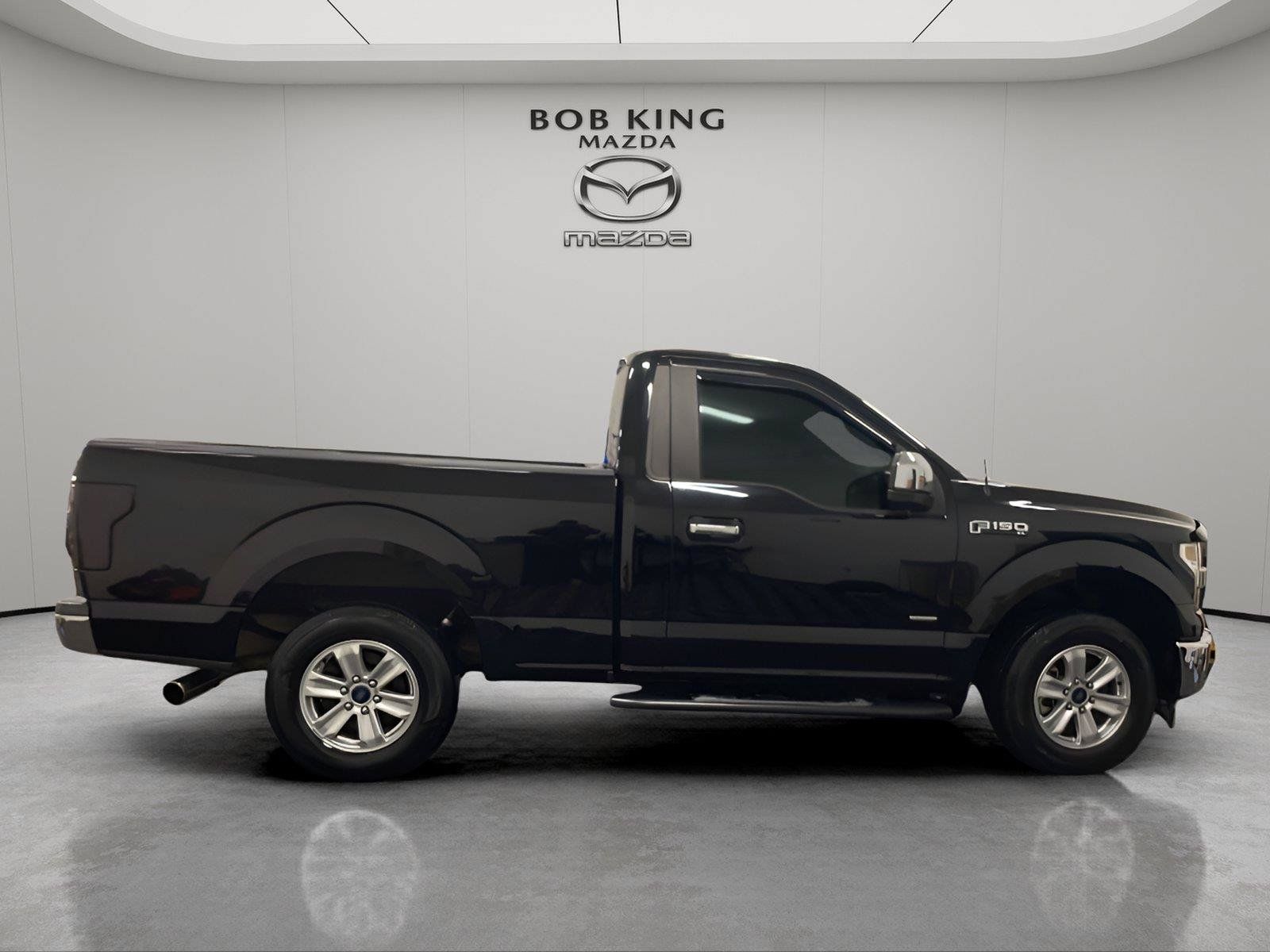 Used 2017 Ford F150 XL w/ Equipment Group 101A Mid RWD image 6