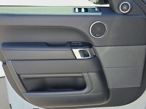 Used 2022 Land Rover Range Rover Sport HSE Silver Edition image 31