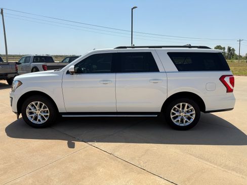 Used 2021 Ford Expedition Max XLT AWD/4WD image 4