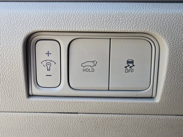 Certified 2025 Kia Sorento EX FWD image 22