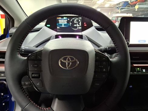 New 2026 Toyota Prius SE image 13