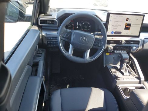 Used 2026 Toyota Tacoma TRD Off-Road w/ TRD Off Road Upgrade Package AWD/4WD image 10