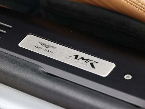 Used 2020 Aston Martin DB11 AMR image 13
