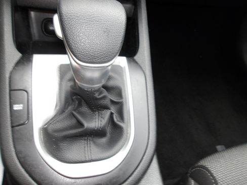 Used 2023 Kia Forte LXS image 22