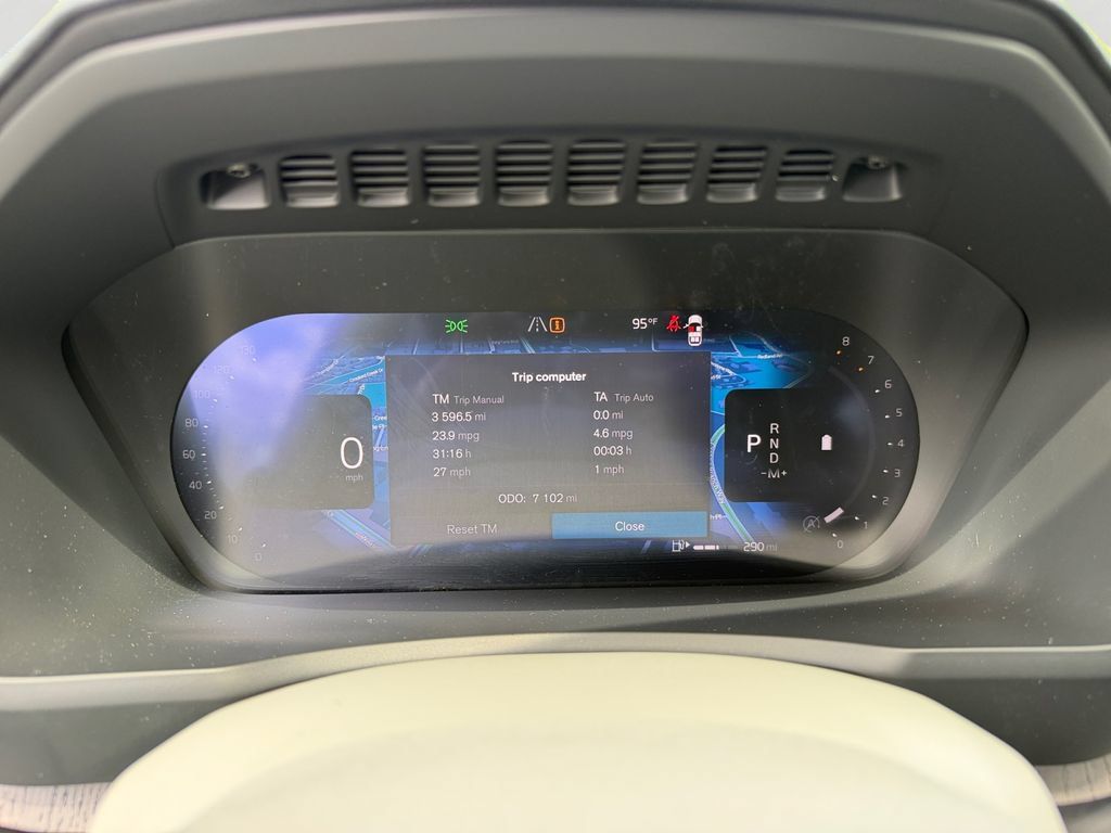 Certified 2026 Volvo XC90 B6 Ultra AWD/4WD image 26