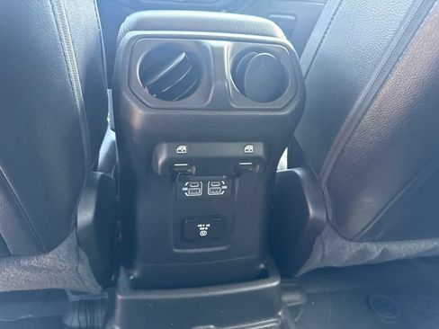 Used 2022 Jeep Wrangler Unlimited Sahara w/ Cold Weather Group AWD/4WD image 13