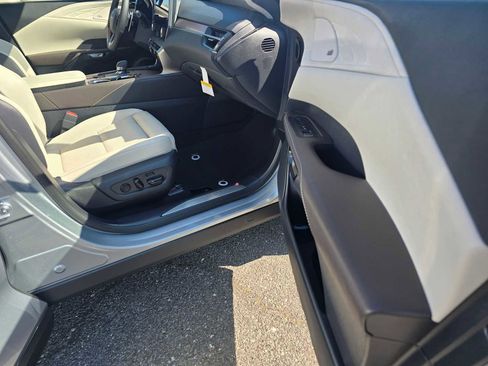 New 2026 Lexus RX 450h Luxury image 10