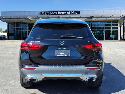 Certified 2025 Mercedes-Benz GLA 250 4MATIC image 4