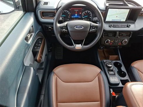 Used 2023 Ford Maverick Lariat w/ Lariat Luxury Package image 10