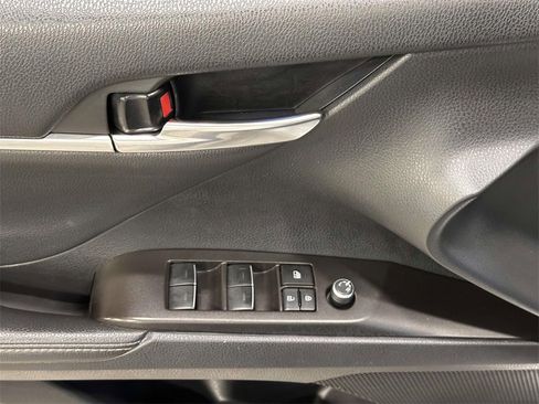 Used 2023 Toyota Camry XSE image 13