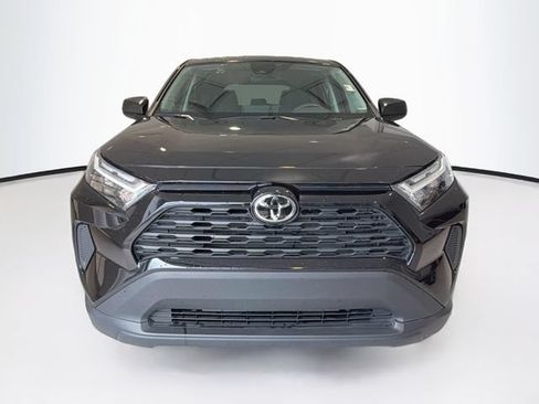 Used 2025 Toyota RAV4 LE AWD/4WD image 2