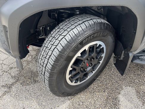 New 2026 Toyota 4Runner TRD Off-Road Premium AWD/4WD image 32