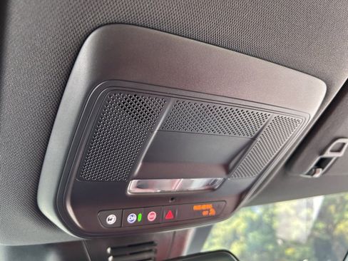 Used 2025 Chevrolet Equinox EV RS image 53