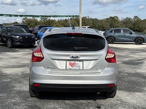 Used 2014 Ford Focus SE w/ Equipment Group 201A image 8