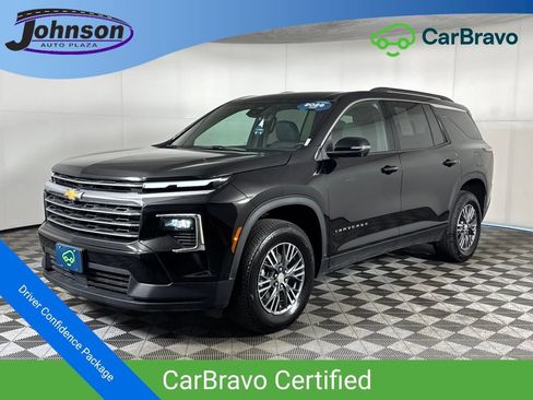 Certified 2026 Chevrolet Traverse LT w/ Driver Confidence Package AWD/4WD image 1