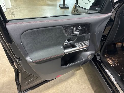 Used 2025 Mercedes-Benz GLA 250 4MATIC image 6