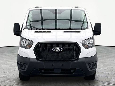 Used 2026 Ford Transit 150 Low Roof RWD image 3