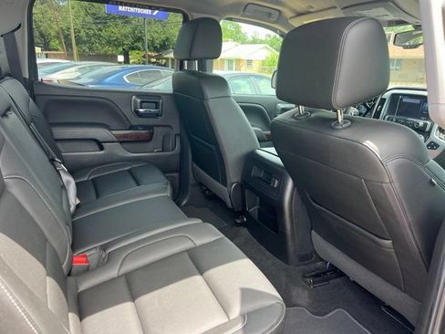Used 2018 GMC Sierra 1500 SLT AWD/4WD image 19