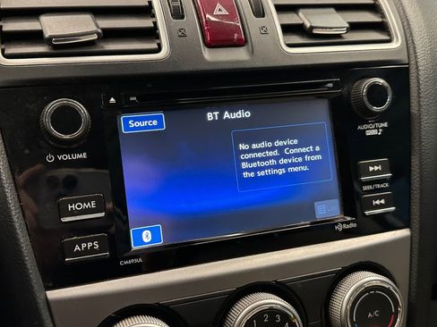 Used 2017 Subaru Crosstrek 2.0i Premium AWD/4WD image 12